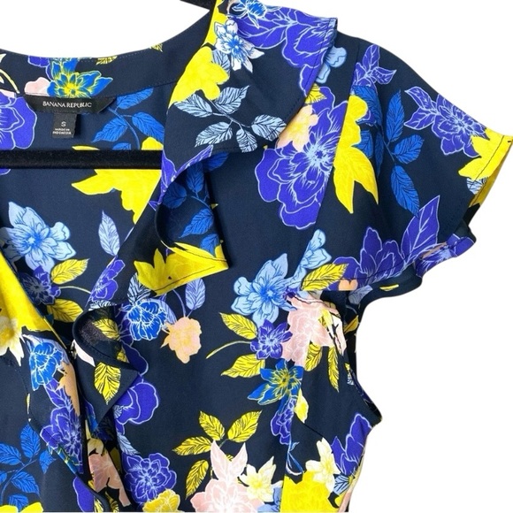 Banana Republic Garden Floral Tie Waist Top Navy Multicolor – Small - Picture 5 of 9